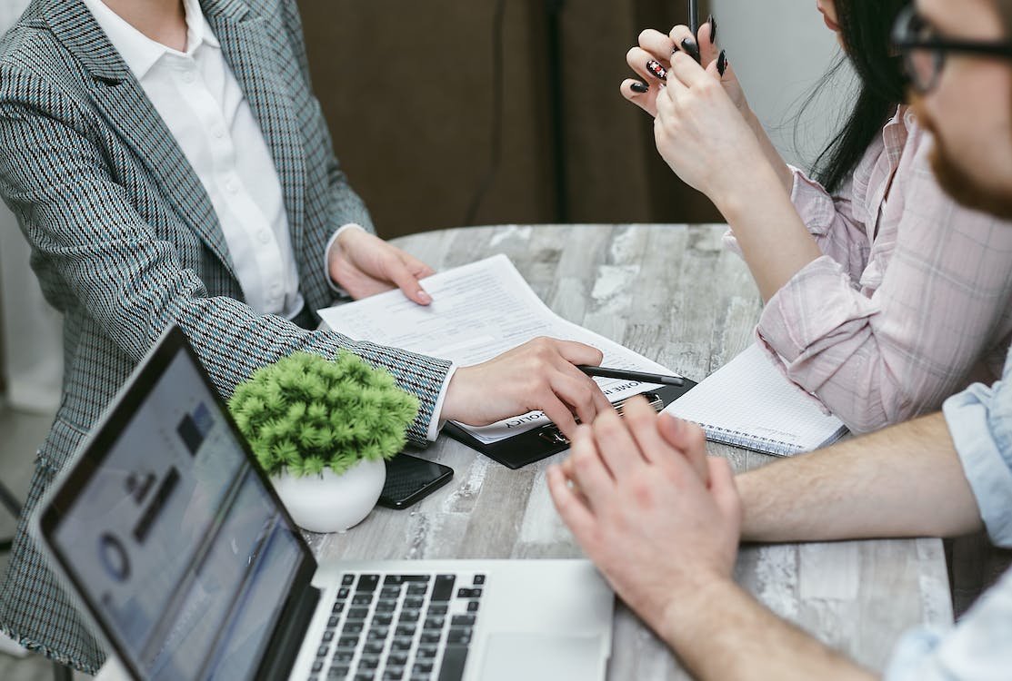 Top Websites You Can Use to Freelance in Singapore